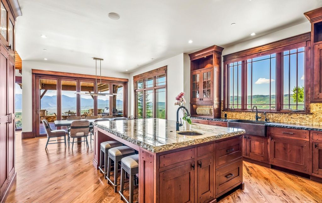 The Home in Park City, an amazing Russell Dye cabin has been extravagantly upgraded with all of the bells and whistles that you could dream of. This home located at 9207 Alice Ct, Park City, Utah.