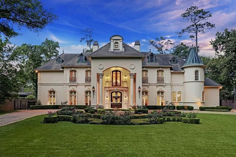 Asking $6,900,000, An Exquisite Traditional French Masterpiece in Houston with Excellent Space for Entertaining