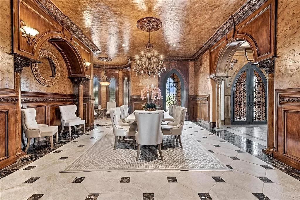 The Estate in Southlake, a castle-like residence blends old world appeal with a modern layout featuring breathtaking ceiling treatments and hand-carved moldings is now available for sale. This home located at 3716 N White Chapel Blvd, Southlake, Texas
