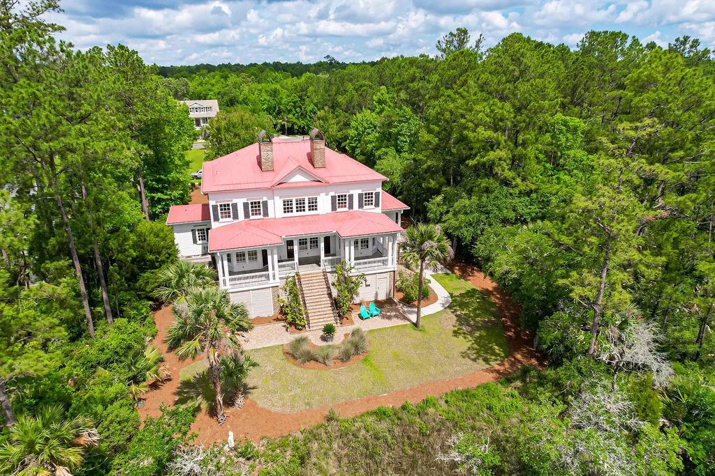 Beautiful-Georgian-style-Home-in-Charleston-with-Unparalleled-Water-Views-Lists-for-2845000-2