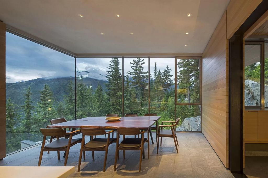 Blend-Perfectly-with-the-Surrounding-Landscape-Architectural-Masterpiece-in-Whistler-Listing-for-C39000000-12