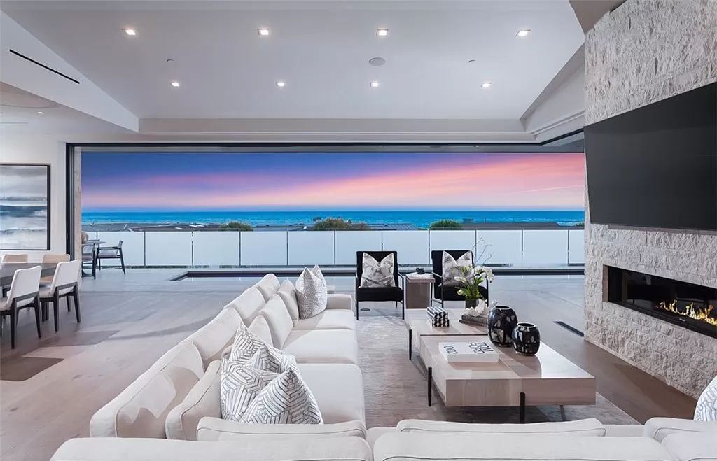 The Mansion in Corona Del Mar is a newly built home has been curated for ideal functionality and positioned to optimize the panoramic ocean vistas now available for sale. This home located at 4527 Perham Rd, Corona Del Mar, California