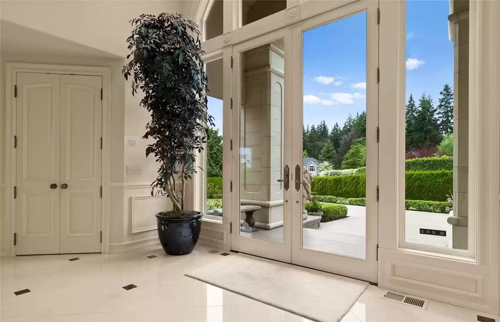 The Home in Woodinville offers every luxury & amenity on an executive level, now available for sale. This home located at 15031 167th Court NE, Woodinville, Washington