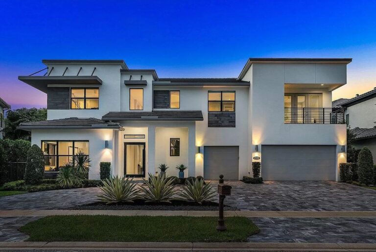 Contemporary Home in The Oaks at Boca Raton Florida with A Resort Style Backyard for Sale at $4,600,000