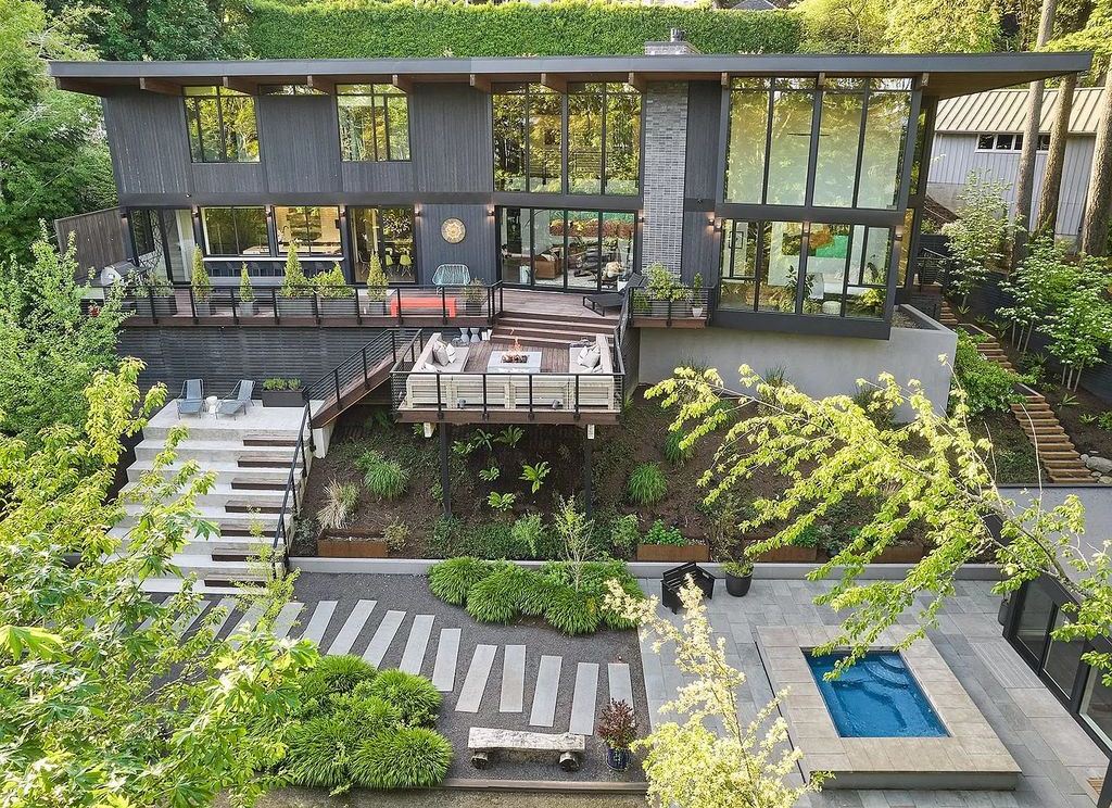 The Home in Portland is a true modern masterpiece designed by Craig Wollen, now available for sale. This home located at 4112 SW Greenhills Way, Portland, Oregon