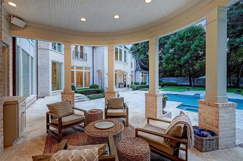 The Home in Houston is an exceptional gated property was designed for harmony between the house and the expansive lot now available for sale. This home located at 11526 Shadow Way St, Houston, Texas