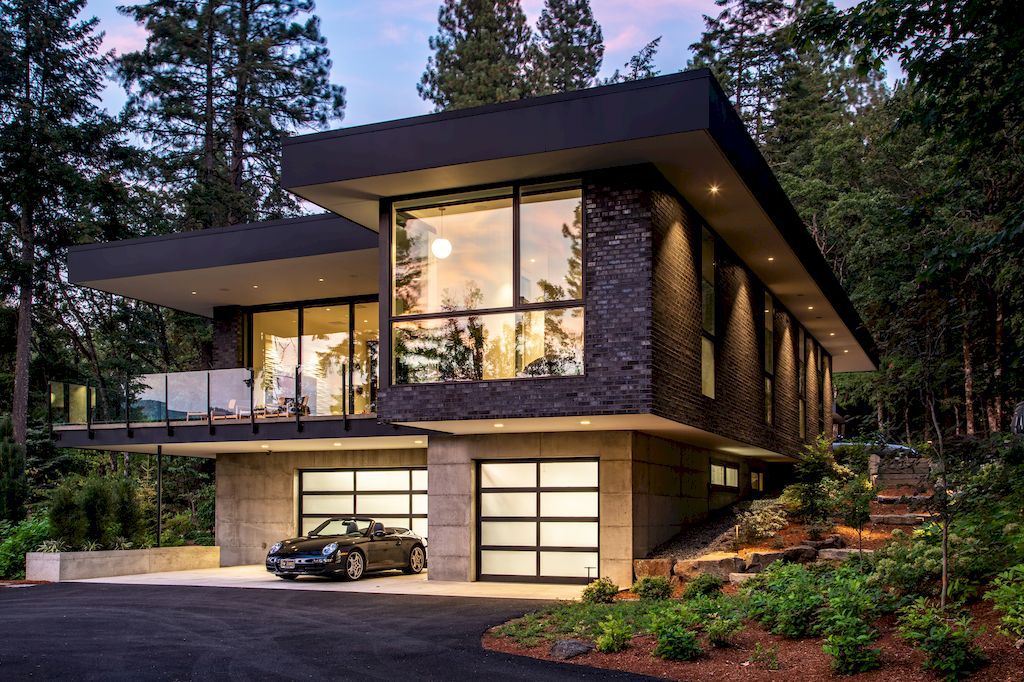 Hood-River-East-House-in-Oregon-US-by-EB-Architecture-Design-4