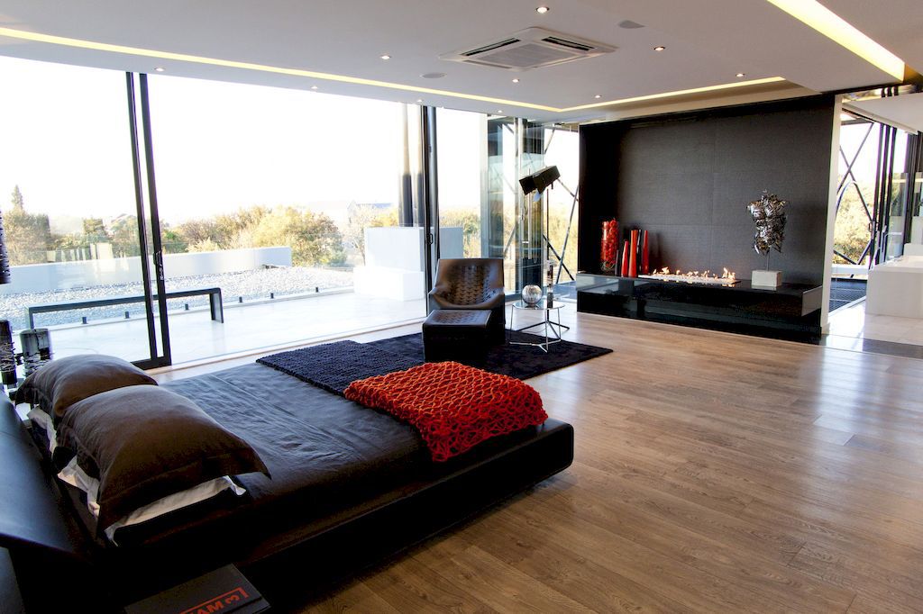 House Ber for Open Plan & Airy Spaces by Nico van der Meulen Architects