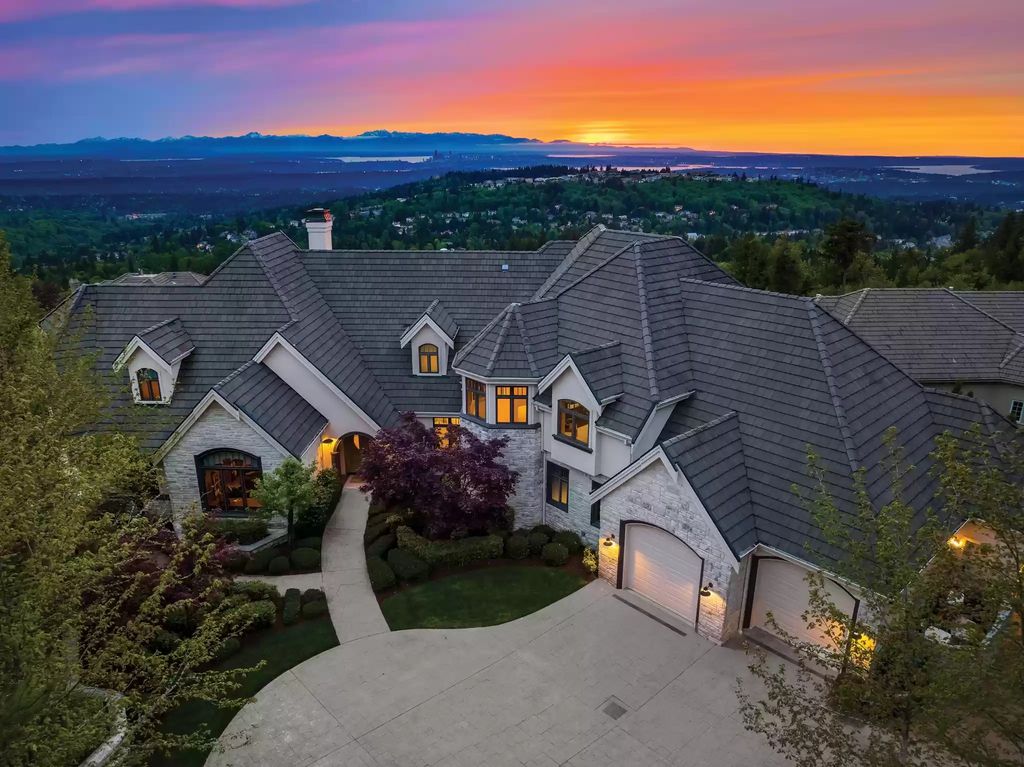 The House in Bellevue provides the most breathtaking views from every direction, now available for sale. This home located at 17003 SE 65th Place, Bellevue, Washington