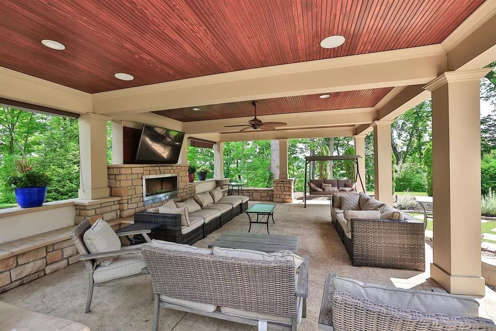 The Estate in Cincinnati is a luxurious home featuring detailed ceilings throughout in main floor and great outdoor spaces now available for sale. This home located at 9170 Given Rd, Cincinnati, Ohio offering 06 bedrooms and 09 bathrooms with 10,760 square feet of living spaces.