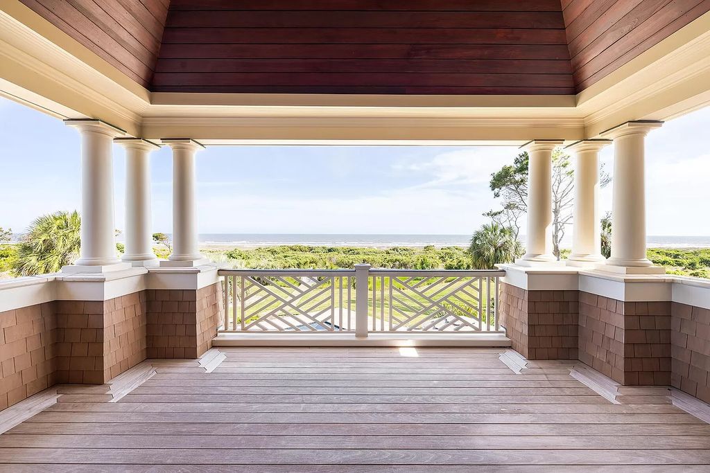 Providing-an-Uncompromising-Beach-Lifestyle-Unique-to-Kiawah-Island-This-House-Lists-for-20000000-28