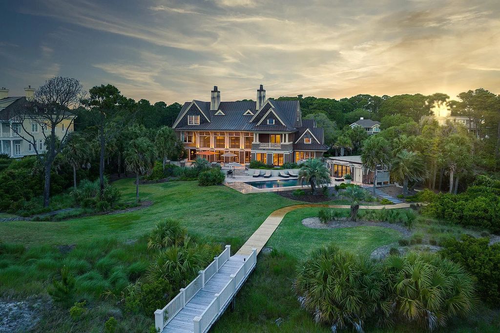 Providing-an-Uncompromising-Beach-Lifestyle-Unique-to-Kiawah-Island-This-House-Lists-for-20000000-44
