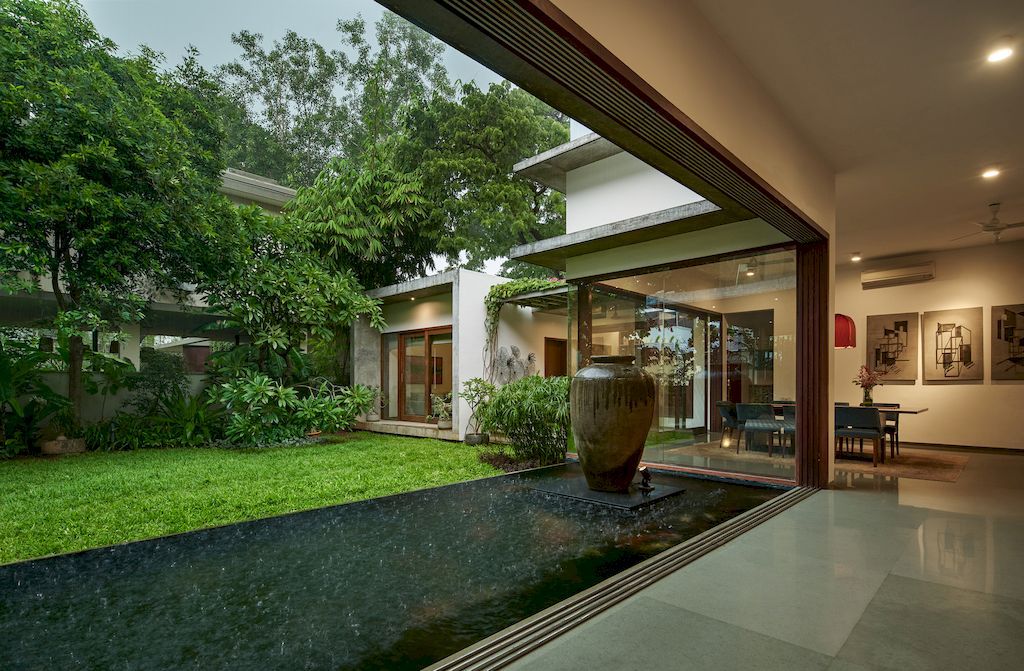 Raintree House, a climate responsive Chennai home by Khosla Associates