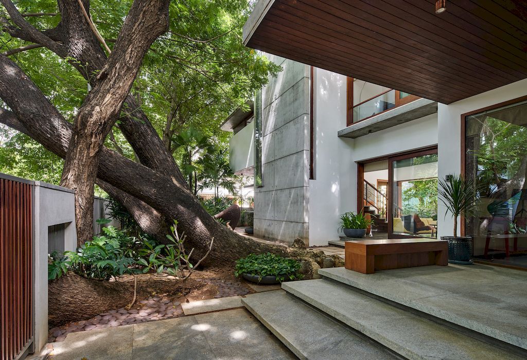 Raintree House, a climate responsive Chennai home by Khosla Associates