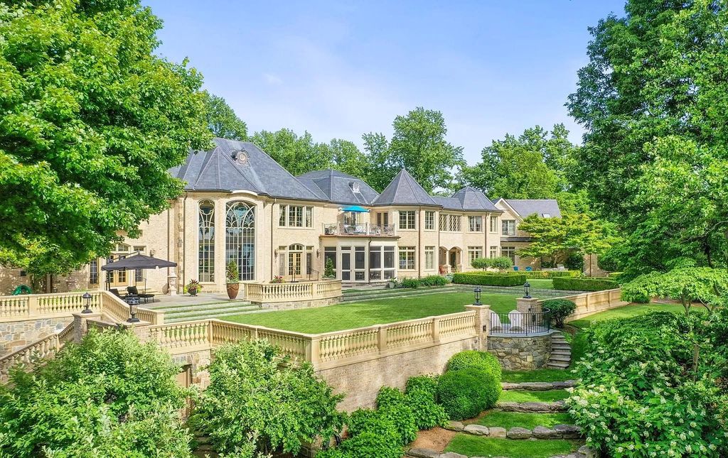 The Estate in Severna Park is nestled on the banks of the Severn River, only 10 minutes from historic Annapolis, now available for sale. This home located at 938 Old County Rd, Severna Park, Maryland