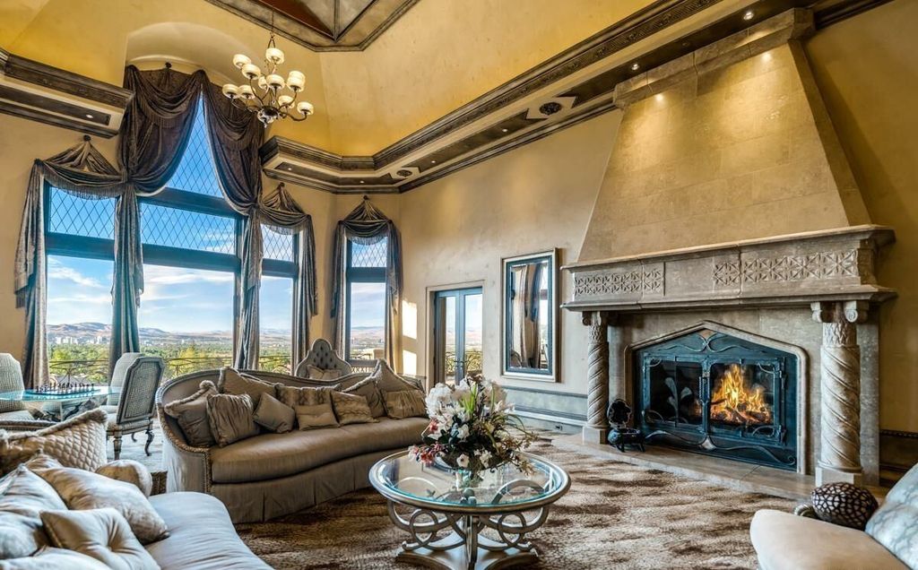 The Mansion in Nevada, a majestic home has unrivaled city views and unique privacy sits upon an enchanting 14-acre plot on a high plateau is now available for sale. This home located at 2490 Manzanita Ln, Reno, Nevada 