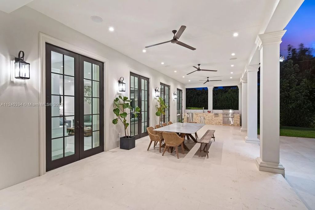 The Home in Coral Gables, a luxurious property set in the gated community of Snapper Creek Lakes surrounded by lush landscaping and mature oaks providing privacy is now available for sale. This home located at 5255 Snapper Creek Rd, Coral Gables, Florida