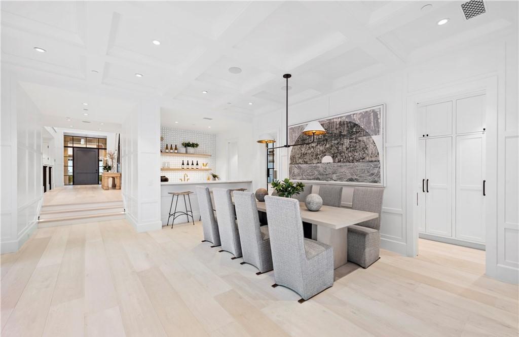 The Home in Corona Del Mar is a meticulously planned bayfront estate will take waterfront luxury living to a new level with optimal panoramic ocean, harbor and sunset views now available for sale. This home located at 2209 Bayside Dr, Corona Del Mar, California