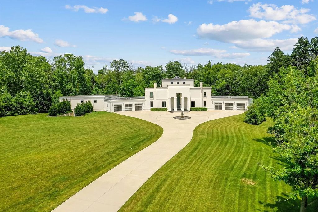 The Estate in Powell is a luxurious home featuring modern appeal of white flooring, marble and granite counter tops and luxury imported finishes throughout now available for sale. This home located at 1080 Retreat Ln, Powell, Ohio; offering 05 bedrooms and 09 bathrooms with 14,500 square feet of living spaces.