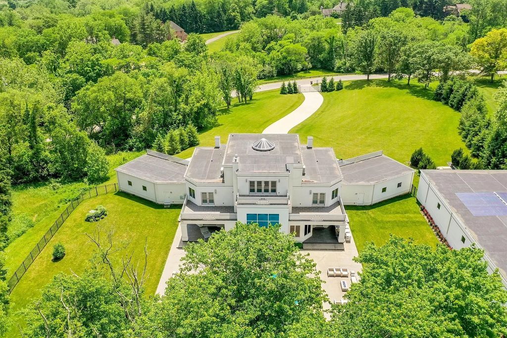 The Estate in Powell is a luxurious home featuring modern appeal of white flooring, marble and granite counter tops and luxury imported finishes throughout now available for sale. This home located at 1080 Retreat Ln, Powell, Ohio; offering 05 bedrooms and 09 bathrooms with 14,500 square feet of living spaces.