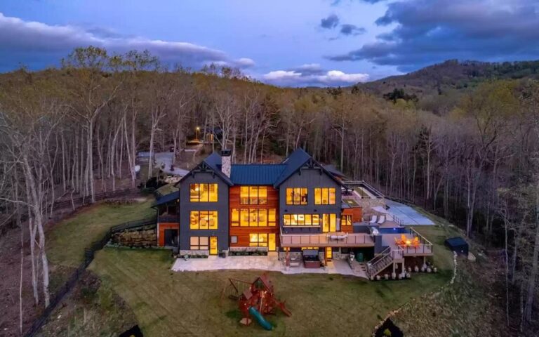 This $5,395,000 Contemporary Retreat in Morganton Offers Mountain Views and Privacy in Every Direction