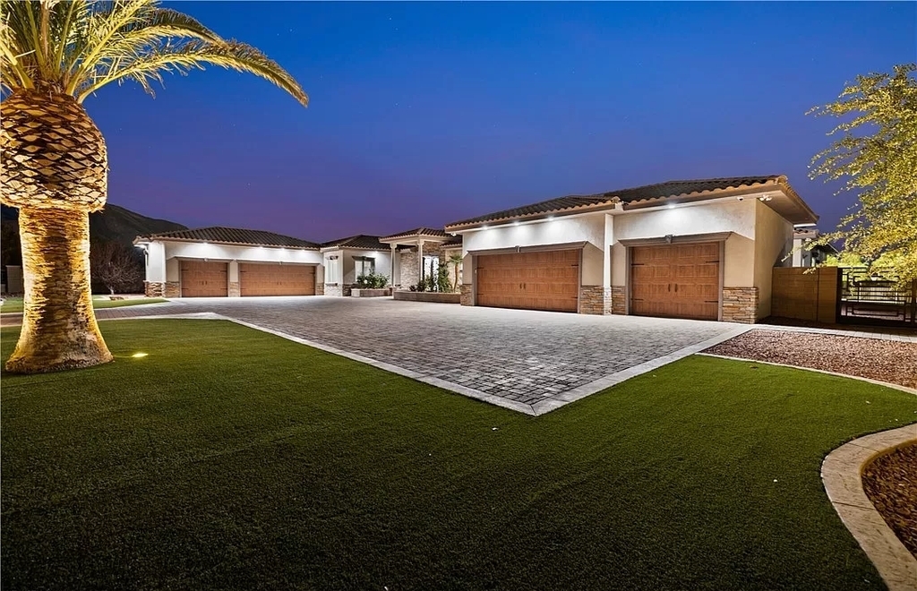 The Home in Las Vegas, a spectacular estate with the vibe and design featuring new luxurious and modern finishes throughout, and a stunning backyard. This home located at 9116 Hickam Ave, Las Vegas, Nevada.