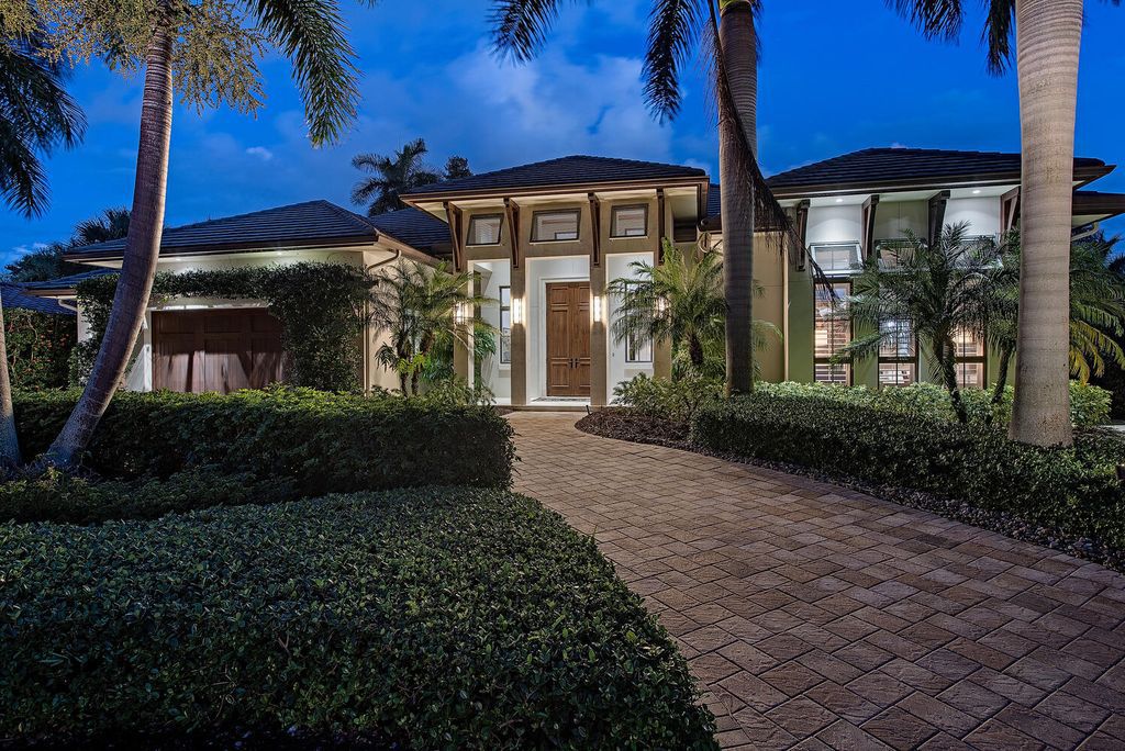The Home in Naples, an incredible architectural estate showcases a warm and architecturally striking design in one of the most coveted residential areas of Naples is now available for sale. This home located at 650 Regatta Rd, Naples, Florida
