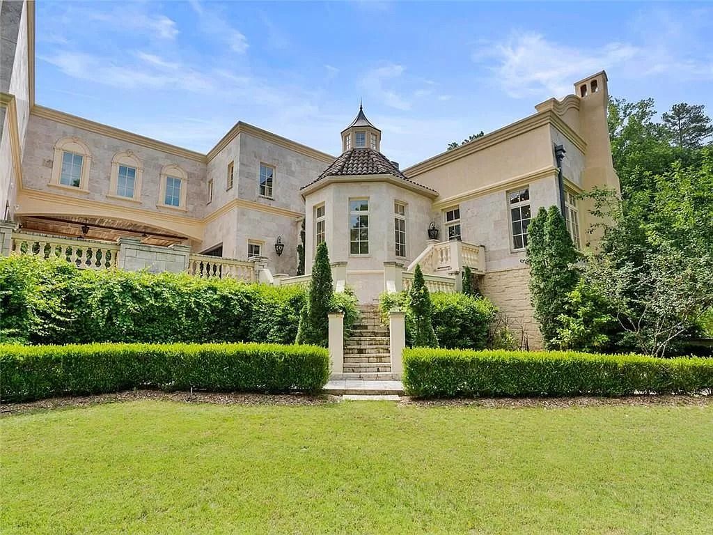 The Estate in Sandy Springs is a luxurious home featuring massive entertainer's kitchen with 3 enormous islands for cooking, prep, and serving now available for sale. This home located at 6420 Riverside Dr NW, Sandy Springs, Georgia; offering 08 bedrooms and 15 bathrooms with 23,137 square feet of living spaces.