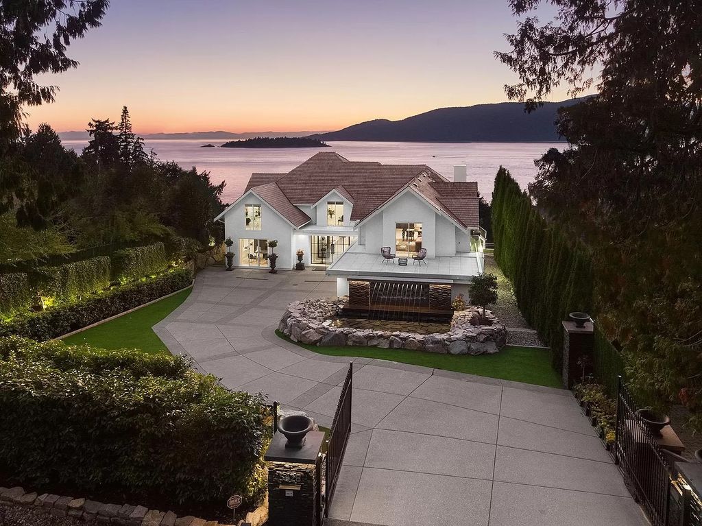 The Estate in West Vancouver is a chic entertainer’s dream home with luxurious interior living, now available for sale. This home located at 5428 Marine Dr, West Vancouver, BC V7W 2N6, Canada