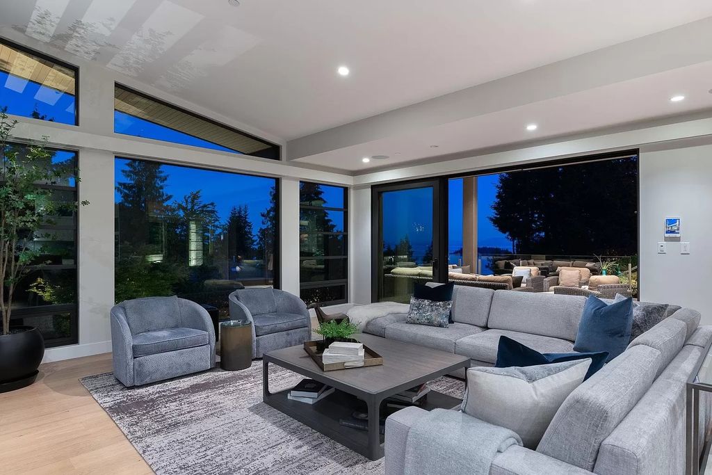 The Home in West Vancouver designed by Gordon Hlynsky and built by Bradner Homes is one of a kind, now available for sale. This home located at 6210 Overstone Dr, West Vancouver, BC V7W 1X5, Canada