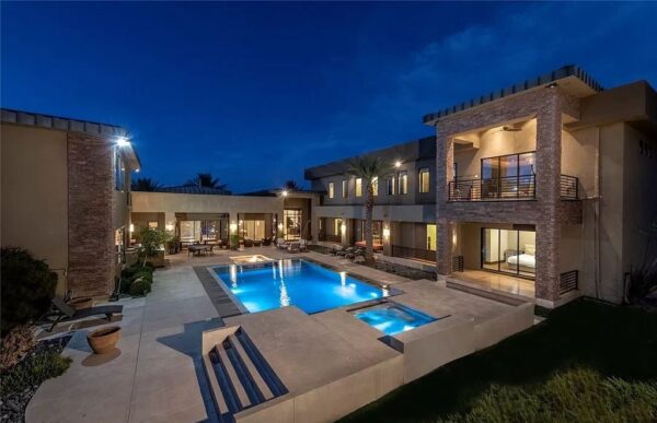 A Luxurious Custom Home in Henderson with Impeccable Design and Stunning Entertainers Delight Backyard on The Market for $4.5 Million