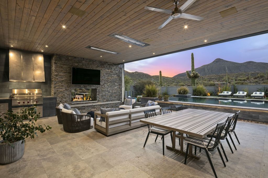 A-Simply-Stunning-Contemporary-Home-in-Scottsdale-with-Striking-Mountain-Views-for-Sale-at-7.25-Million-12