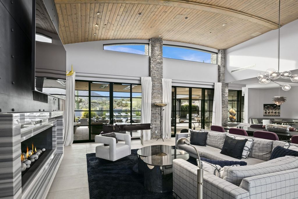 A-Simply-Stunning-Contemporary-Home-in-Scottsdale-with-Striking-Mountain-Views-for-Sale-at-7.25-Million-27
