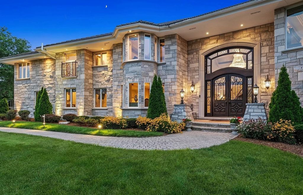 The Residence in Oak Brook is a luxurious home restructured and remodeled the exterior and interior, now available for sale. This home located at 1611 Midwest Club Pkwy, Oak Brook, Illinois