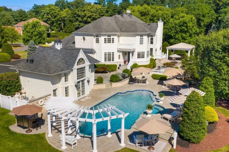 Elegant and Refined, This $2.595 Million Magnificent Home in Colts Neck Blends Chic Sophistication with Gracious Warmth