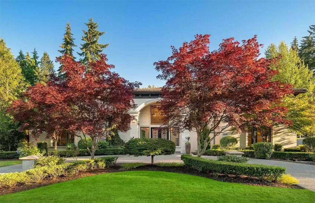 The Estate in Medina is a luxurious home recently updated with refinished hardwoods, open spaces for daily living and entertaining now available for sale. This home located at 8245 NE 26th St, Medina, Washington; offering 05 bedrooms and 05 bathrooms with 5,440 square feet of living spaces.