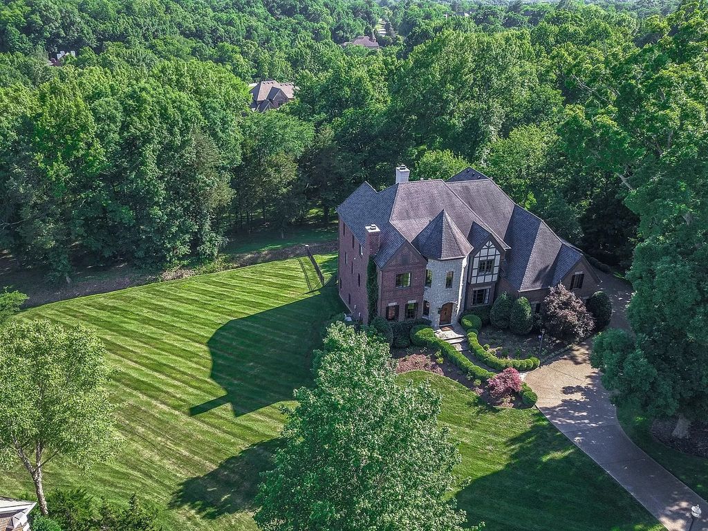 The Home in Brentwood is ideal for hosting gatherings of friends & family on any scale, now available for sale. This home located at 1010 Morgans Landing Ct, Brentwood, Tennessee