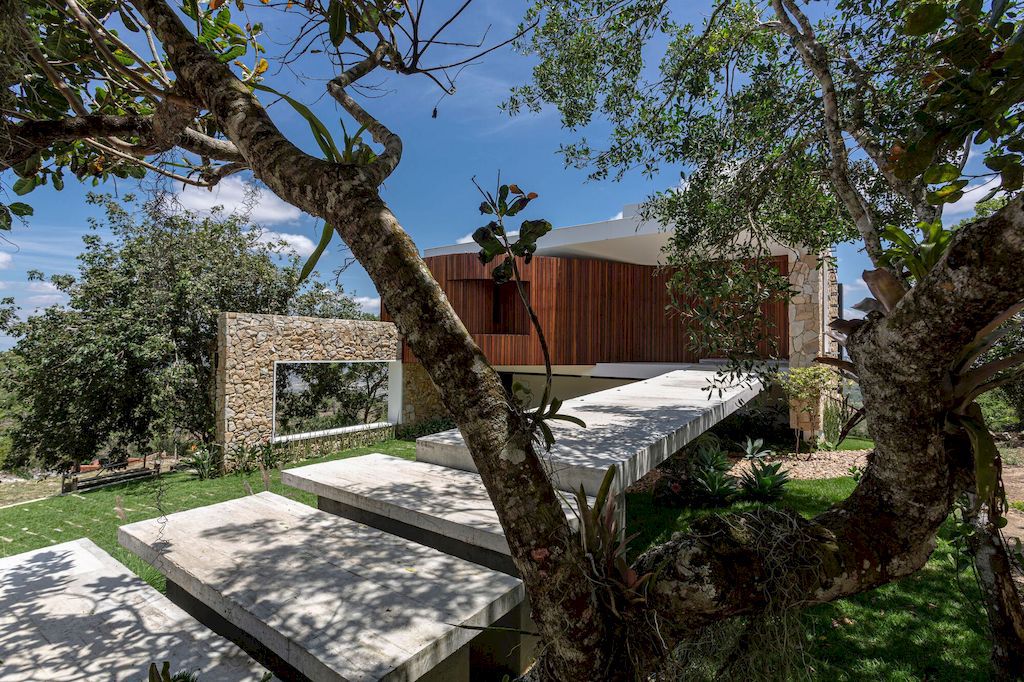 Fog House Overlooks an Enchanting Landscape by Jirau Arquitetura