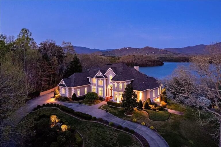 Incredible Lakefront Estate in Hiawassee with With Steel Frame and Brick Construction