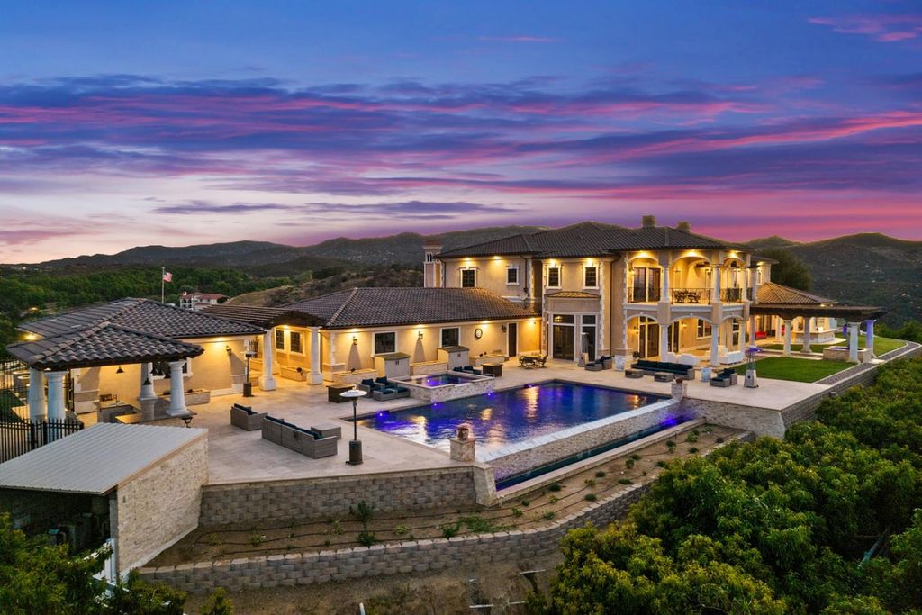 The Home in Murrieta - Villa Dolce Vista, an Italian inspired masterpiece offers luxury amenities and uninterrupted panoramic views of mountains and the valley is now available for sale. This home located at 36852 Calle De Lobo, Murrieta, California