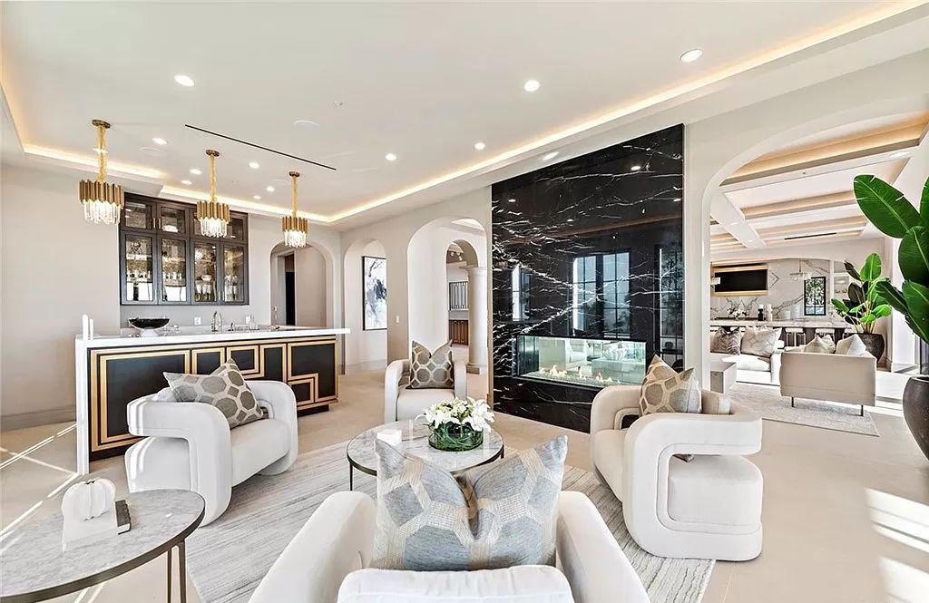Just-Listed-for-34900000-Brand-New-Villa-in-Newport-Coast-showcases-A-Lifestyle-of-Unparalleled-Luxury-24