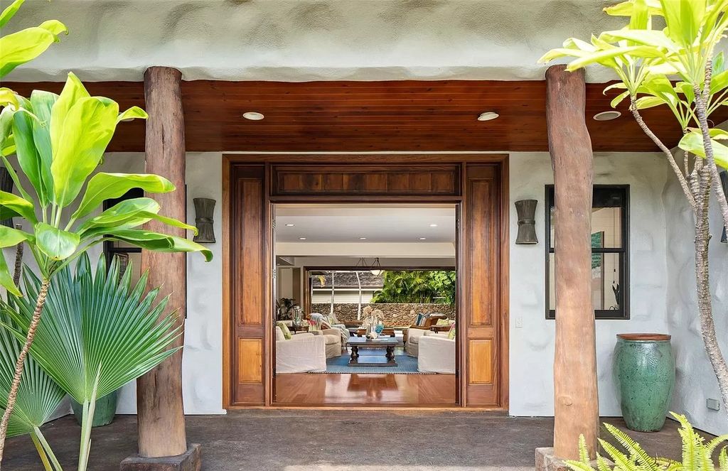 The Estate in Honolulu is a luxurious home featuring expansive open floor plan with hardwood floors and numerous custom wood details throughout now available for sale. This home located at 4830 Kolohala St, Honolulu, Hawaii; offering 05 bedrooms and 07 bathrooms with 5,332 square feet of living spaces.
