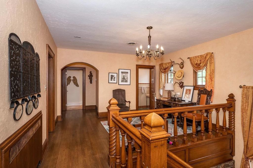 The Estate in New Richmond offers stunning great room with wood paneled ceiling walks out to patio and pool, now available for sale. This home located at 1104 Us Route 52, New Richmond, Ohio