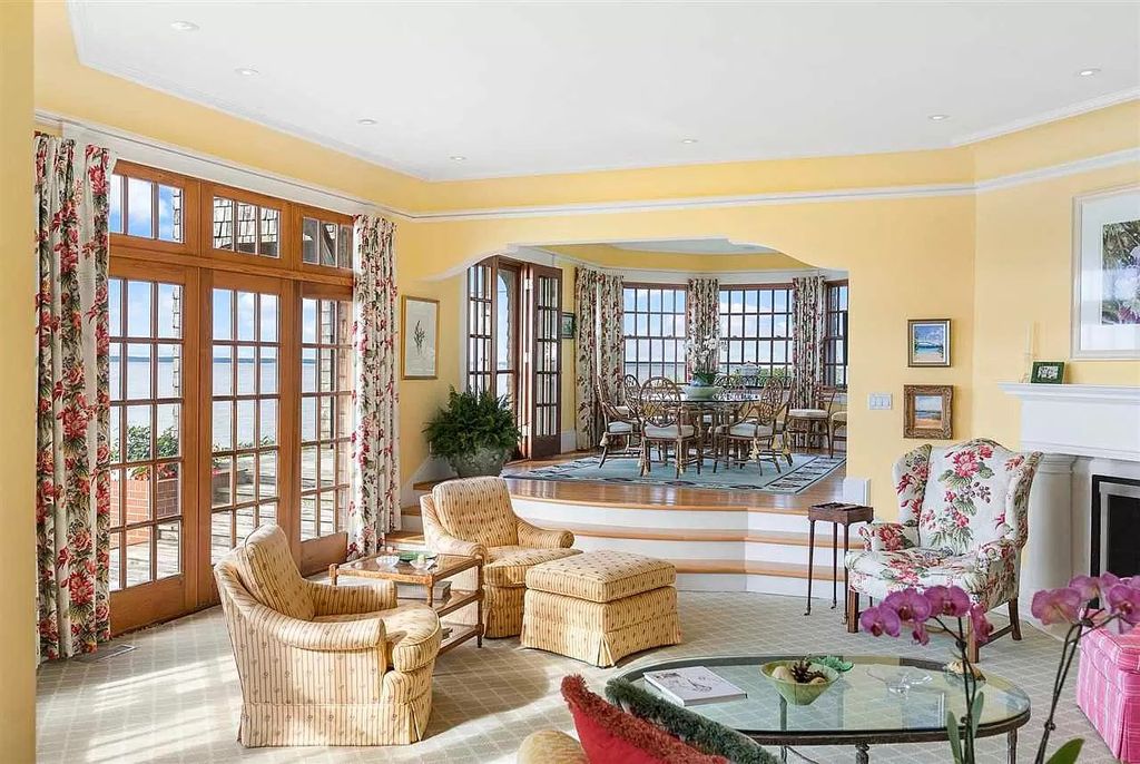 The Homes on Mackinac Island is a luxurious home with astonishing views take your breath away, now available for sale. This home located at 7575 Main St, Mackinac Island, Michigan