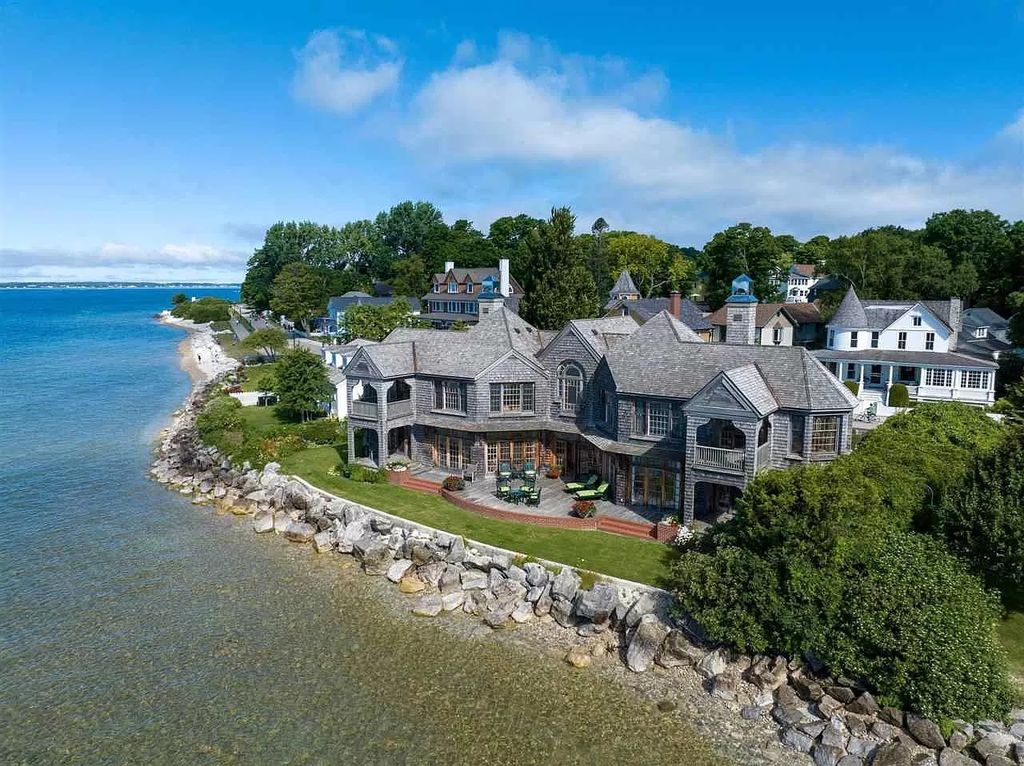 The Homes on Mackinac Island is a luxurious home with astonishing views take your breath away, now available for sale. This home located at 7575 Main St, Mackinac Island, Michigan