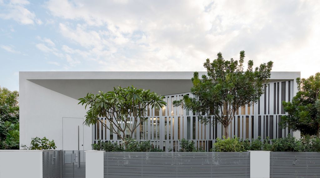 Ramat Hen Residence in Israel by Neuman Hayner Architects