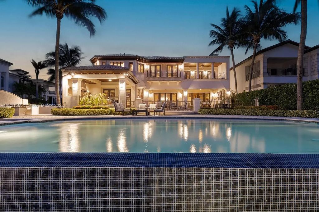 The Home in Miami, a spectacular Mediterranean 2-story waterfront residence with incredible unobstructed views of Biscayne Bay is now available for sale. This home located at 1940 S Bayshore Ln, Miami, Florida