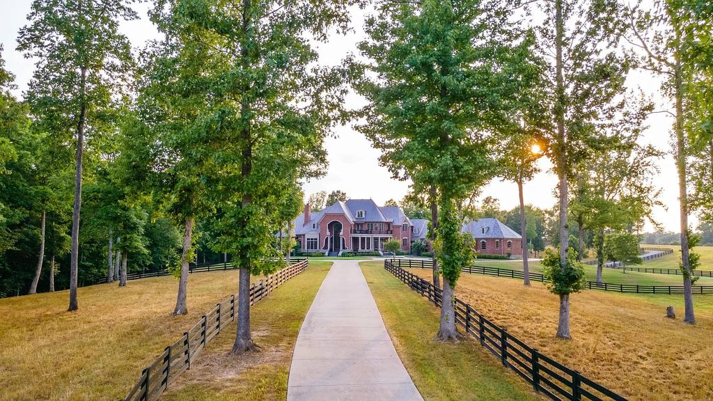 The Estate in Ashland City is a luxurious home with marble tiled floors and walls in each bath, hardwoods throughout, now available for sale. This home located at 2925 Old Clarksville Pike, Ashland City, Tennessee