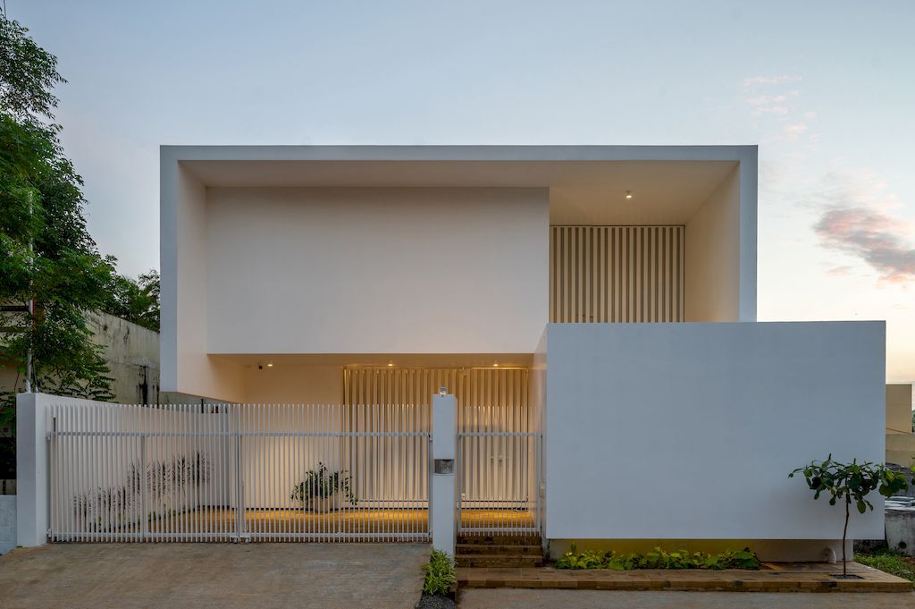 The Civil Engineer House, Elegant Home in India by LID Architecture