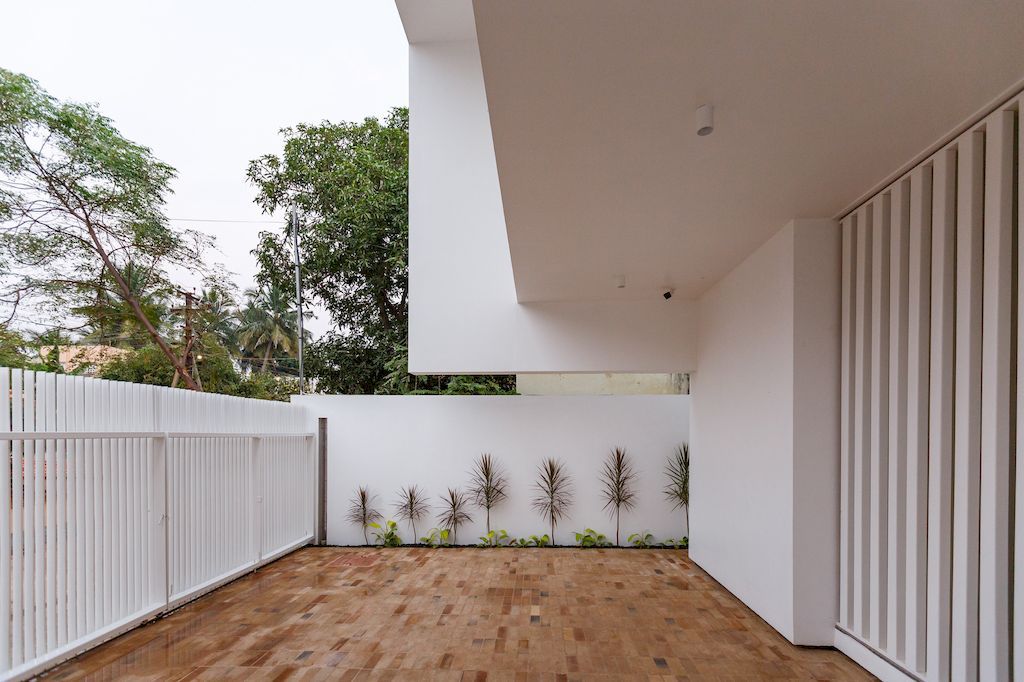 The Civil Engineer House, Elegant Home in India by LID Architecture